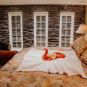 Basement King Room